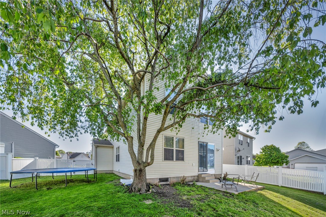 554 Hastings Court Akron OH 44319