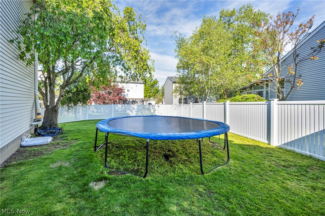 554 Hastings Court Akron OH 44319