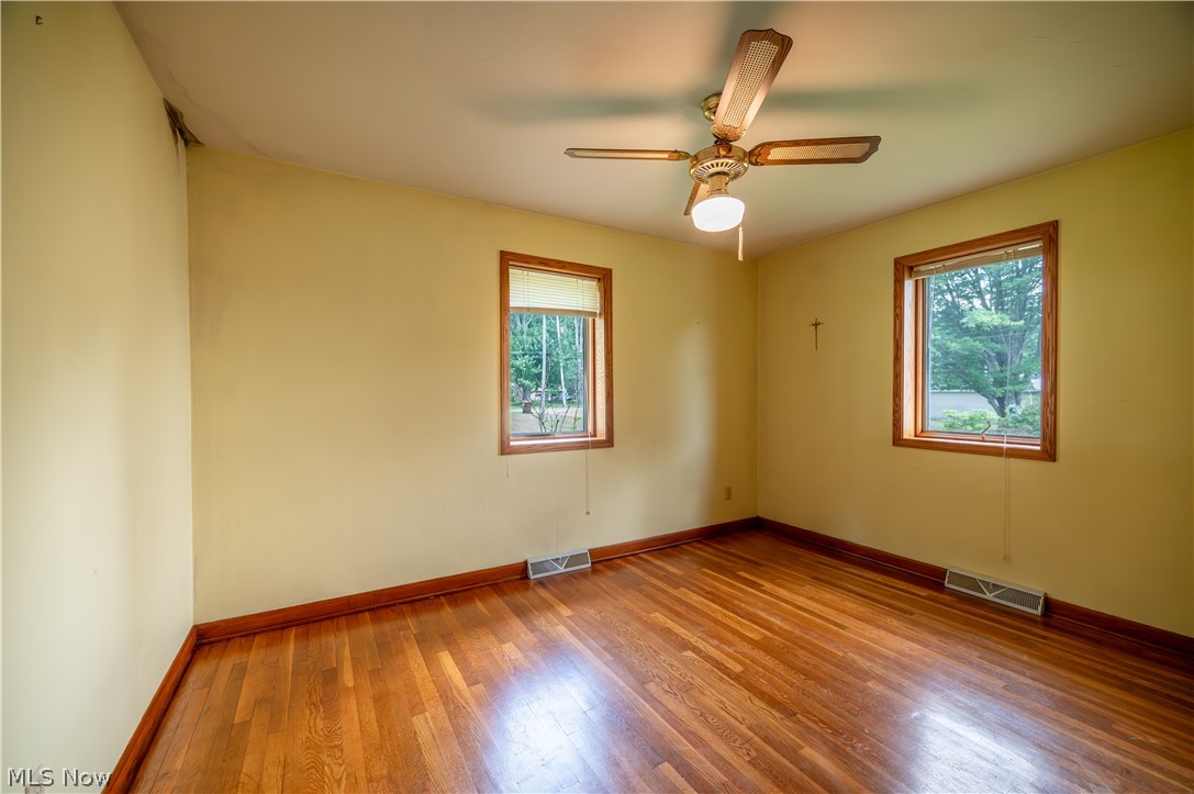 5033 N Park Avenue Extension Warren OH 44481