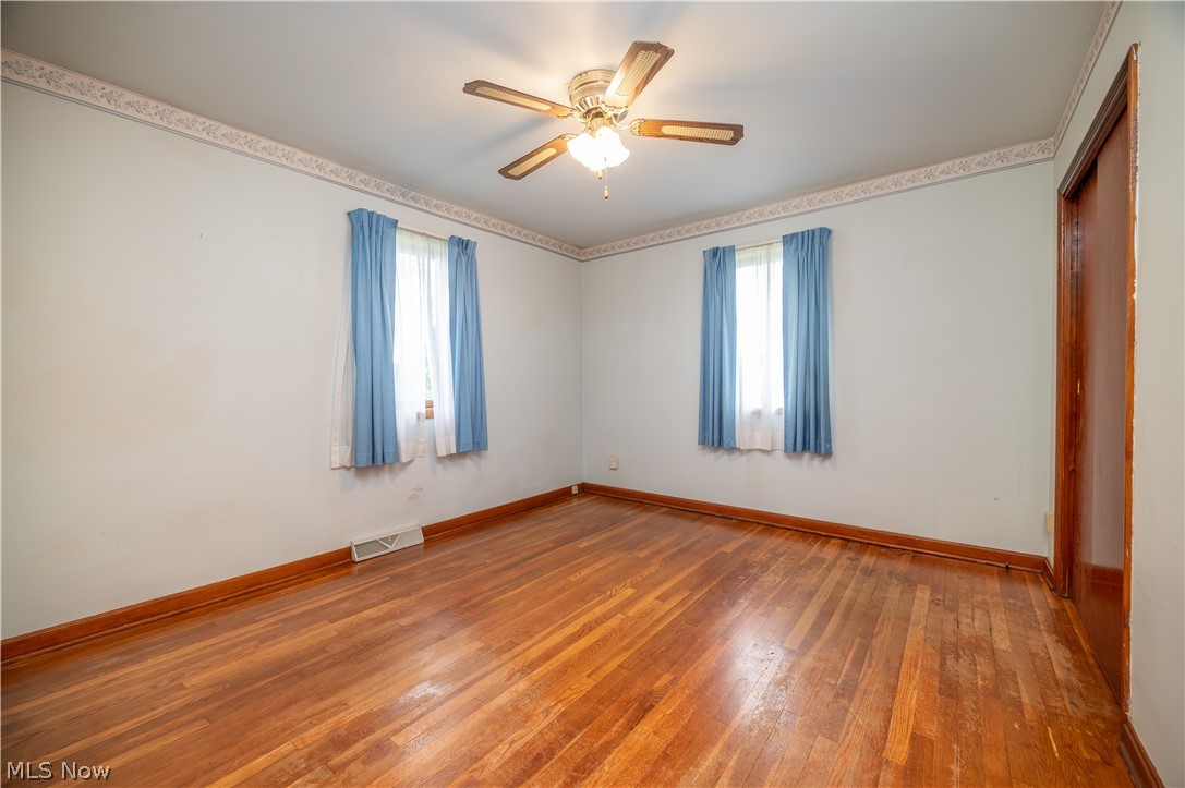 5033 N Park Avenue Extension Warren OH 44481