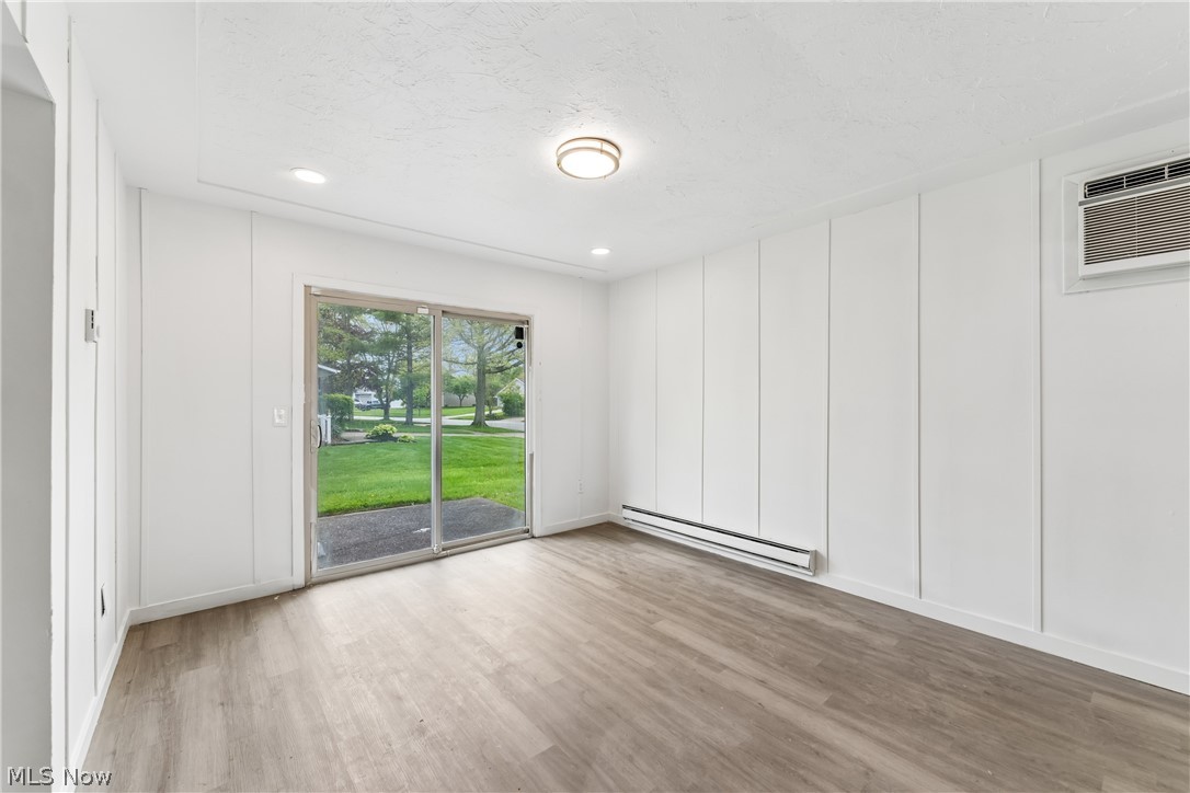 102 California Avenue Elyria OH 44035