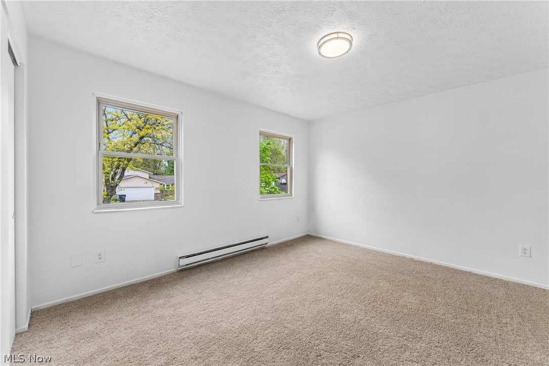 102 California Avenue Elyria OH 44035