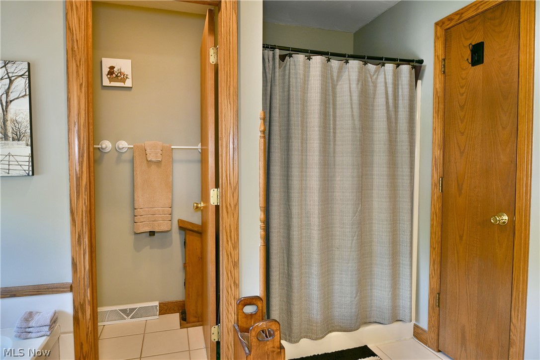 607 Chestnut Lane Boardman OH 44512