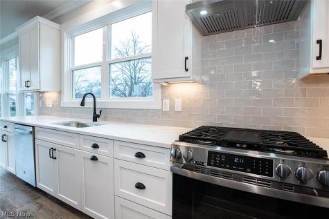 Sl 40 Brookside Drive North Ridgeville OH 44039