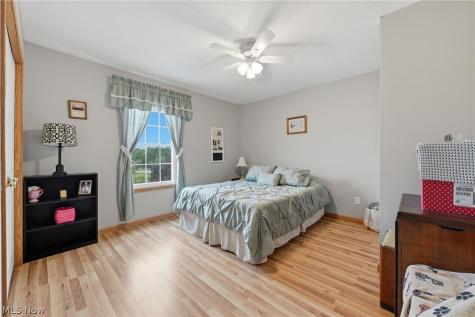 4901 Roscommon Drive Brunswick OH 44212