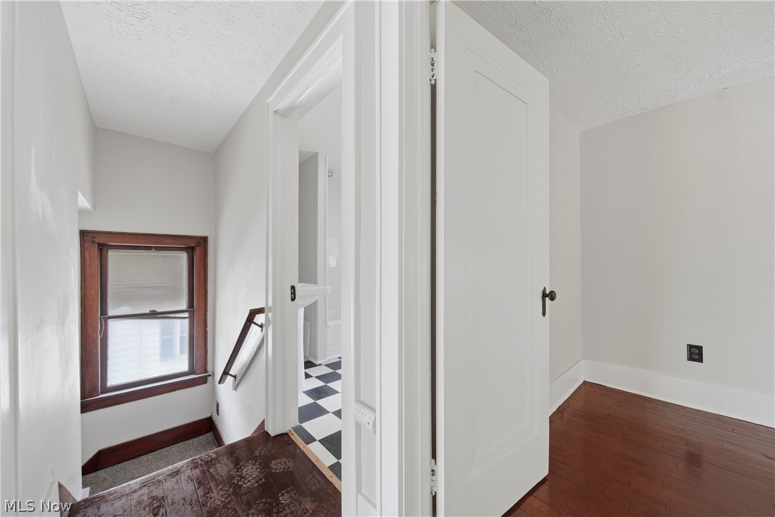 928 Hammel Street Akron OH 44306