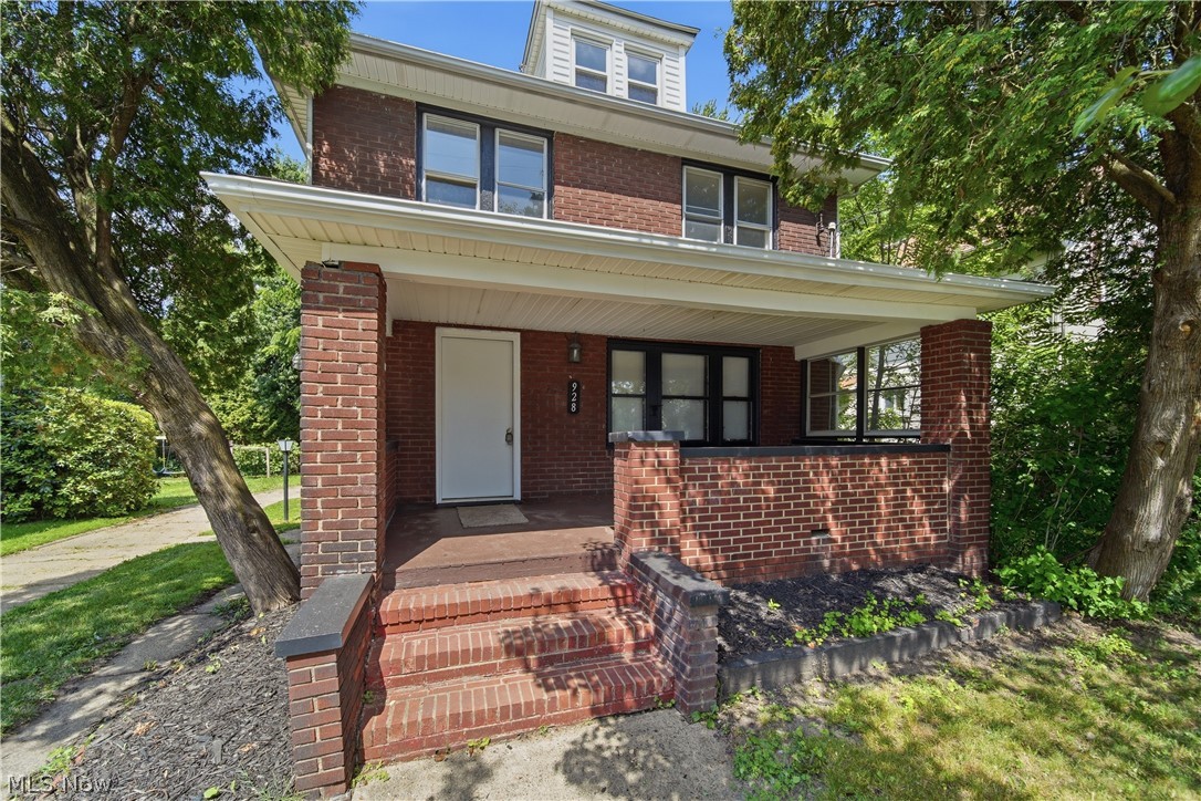 928 Hammel Street Akron OH 44306