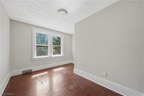 928 Hammel Street Akron OH 44306
