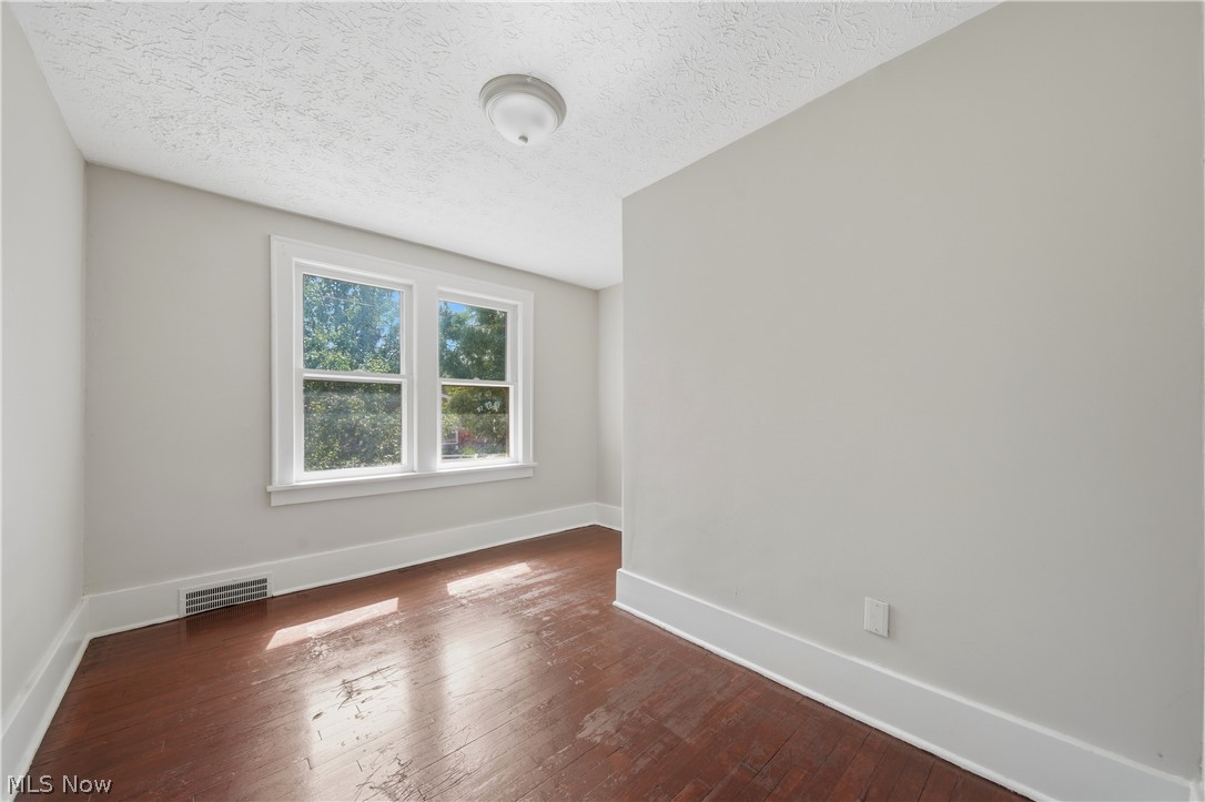 928 Hammel Street Akron OH 44306