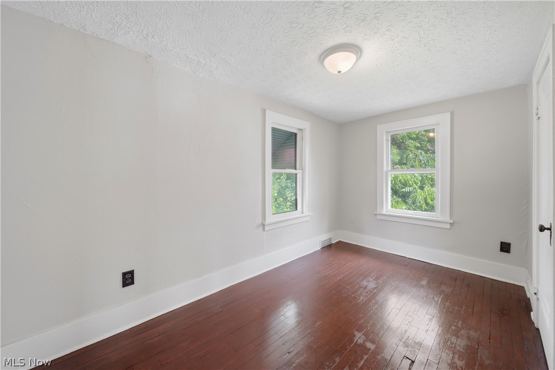 928 Hammel Street Akron OH 44306