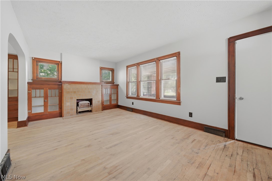 928 Hammel Street Akron OH 44306
