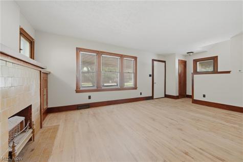 928 Hammel Street Akron OH 44306