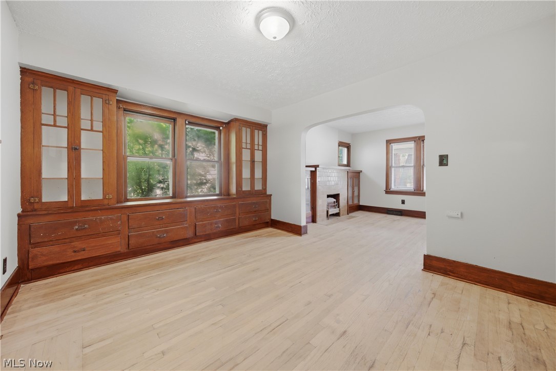 928 Hammel Street Akron OH 44306
