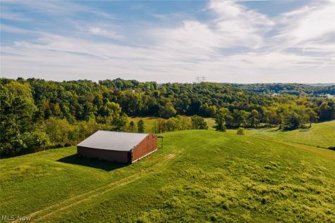 15 Glecoe Road SW Dellroy OH 44620