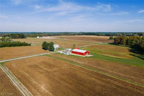 15 Glecoe Road SW Dellroy OH 44620