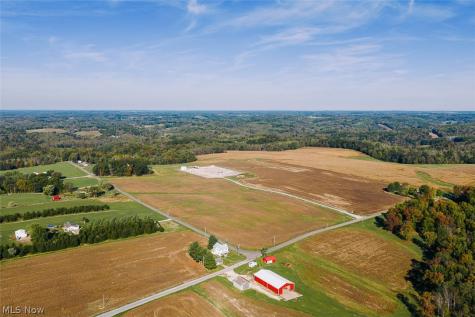 15 Glecoe Road SW Dellroy OH 44620