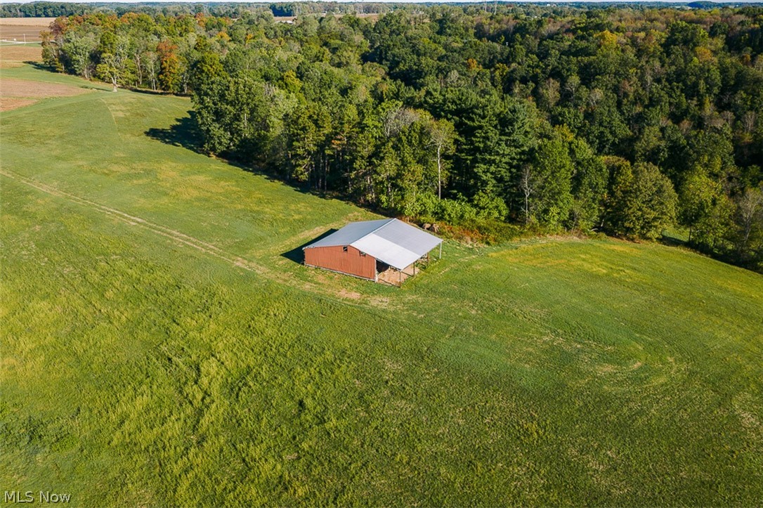 15 Glecoe Road SW Dellroy OH 44620