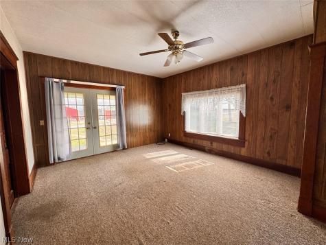 15 Glecoe Road SW Dellroy OH 44620