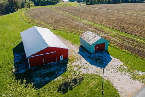 15 Glecoe Road SW Dellroy OH 44620