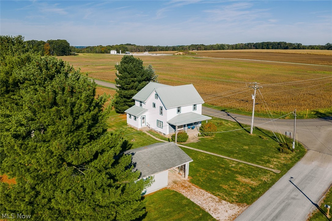 15 Glecoe Road SW Dellroy OH 44620