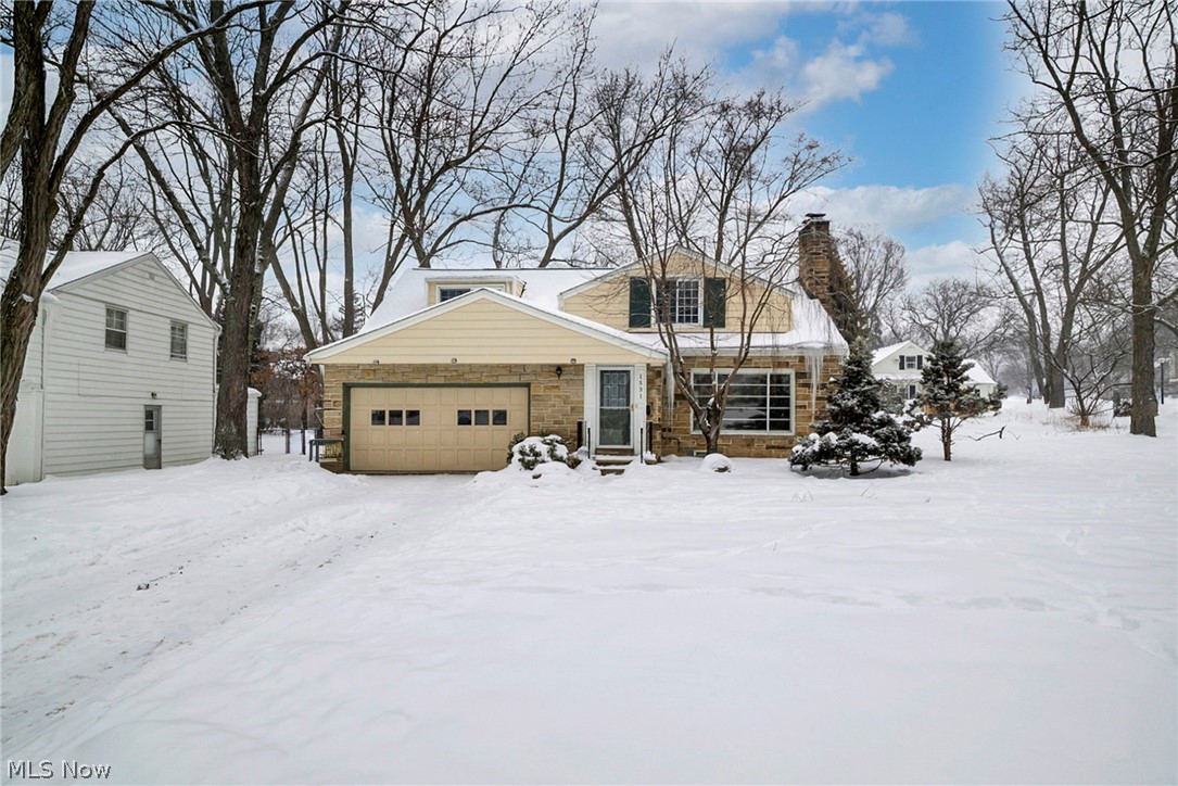 1531 Burlington Road Cleveland Heights OH 44118