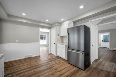 1531 Burlington Road Cleveland Heights OH 44118