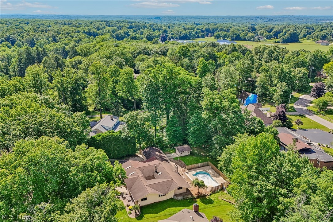2141 Arms Drive Girard OH 44420