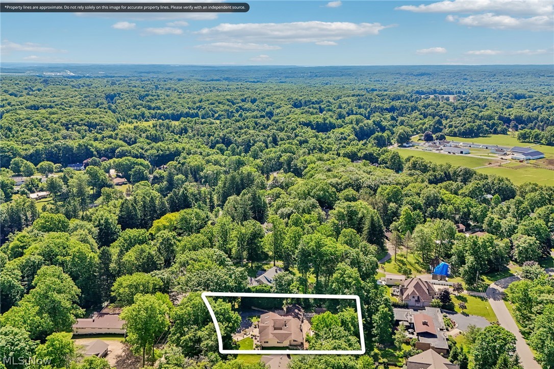 2141 Arms Drive Girard OH 44420