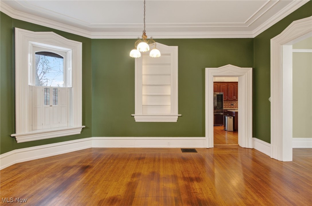 459 E High Avenue New Philadelphia OH 44663