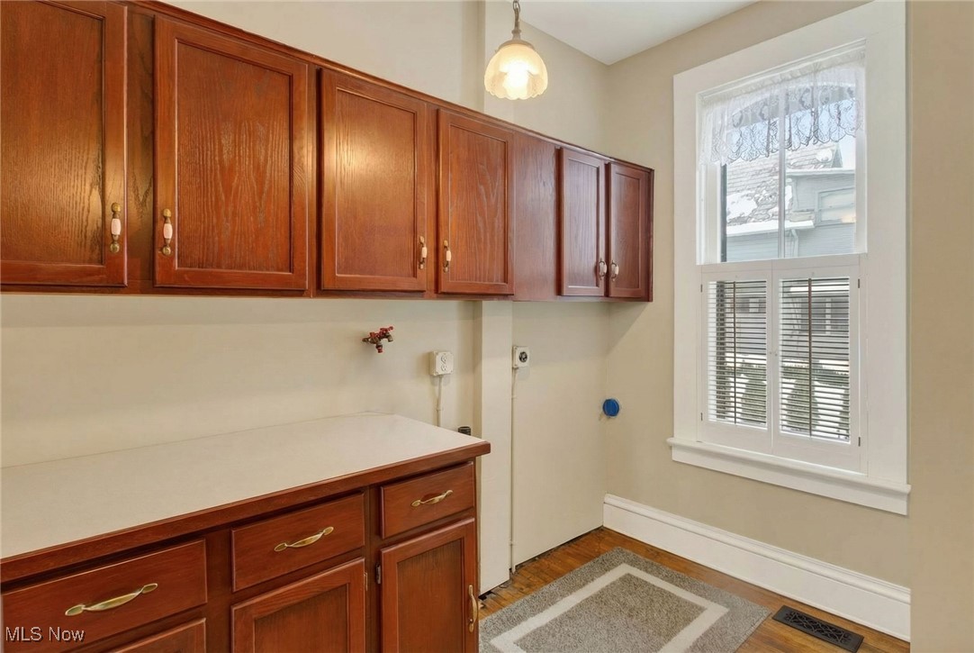 459 E High Avenue New Philadelphia OH 44663