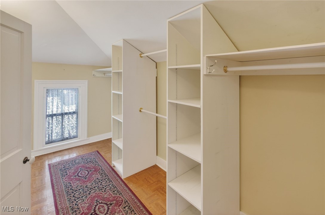 459 E High Avenue New Philadelphia OH 44663