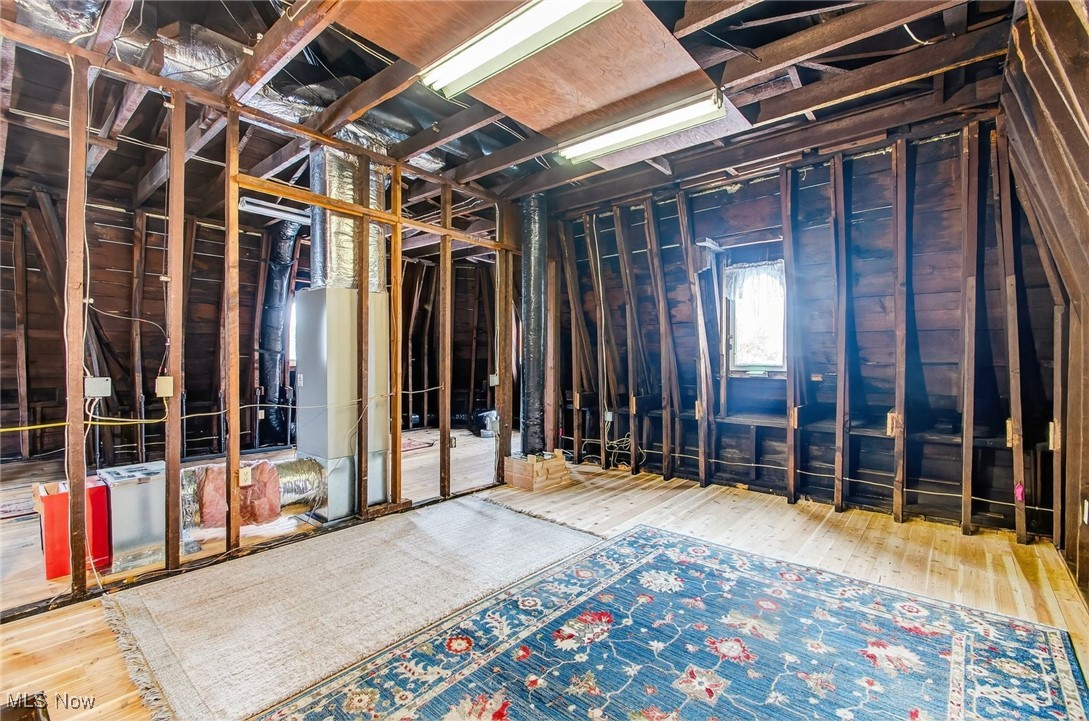 459 E High Avenue New Philadelphia OH 44663