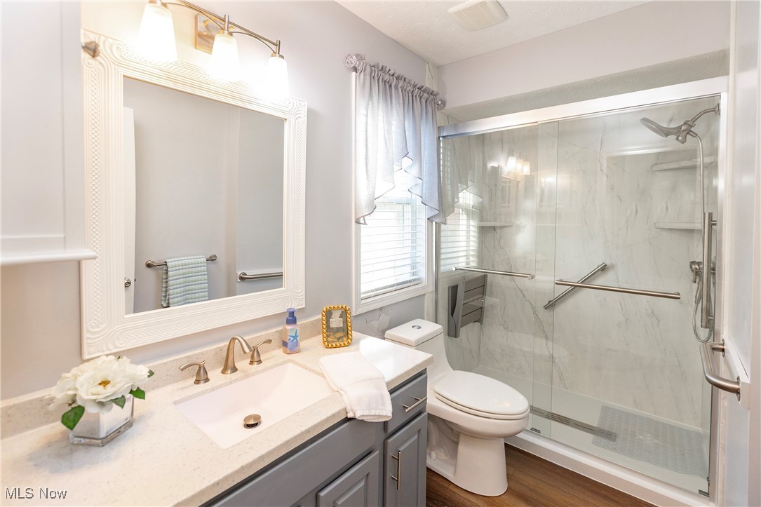 1404 Ledgewood Lane Avon OH 44011