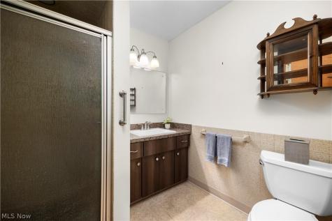 8636 Scarlet Oak Lane Parma OH 44130