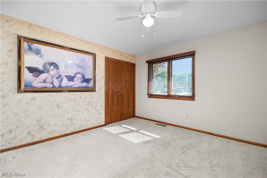 8636 Scarlet Oak Lane Parma OH 44130