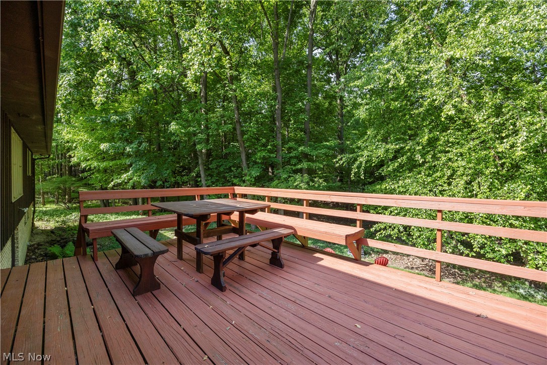 8636 Scarlet Oak Lane Parma OH 44130