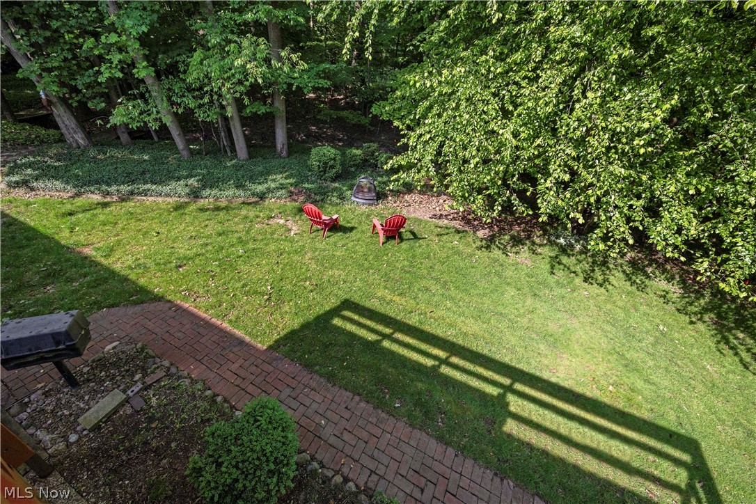 8636 Scarlet Oak Lane Parma OH 44130