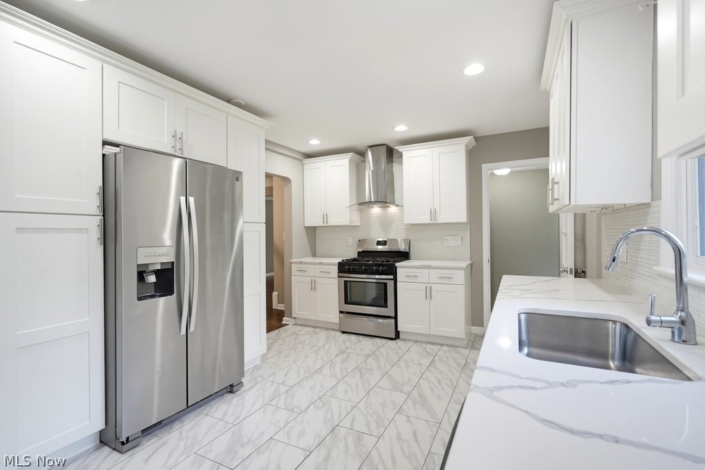 6514 Bonroi Drive Seven Hills OH 44131