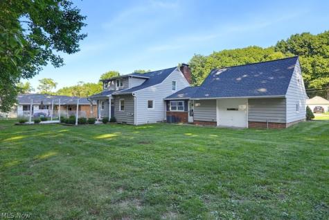 6514 Bonroi Drive Seven Hills OH 44131