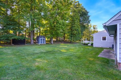 6514 Bonroi Drive Seven Hills OH 44131