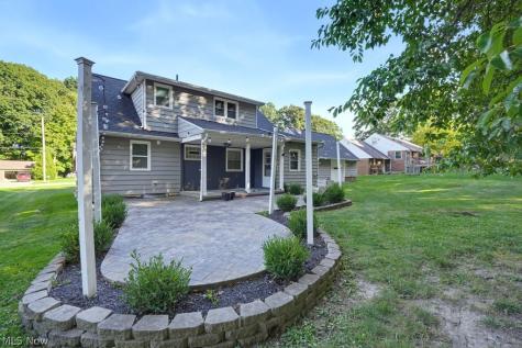 6514 Bonroi Drive Seven Hills OH 44131