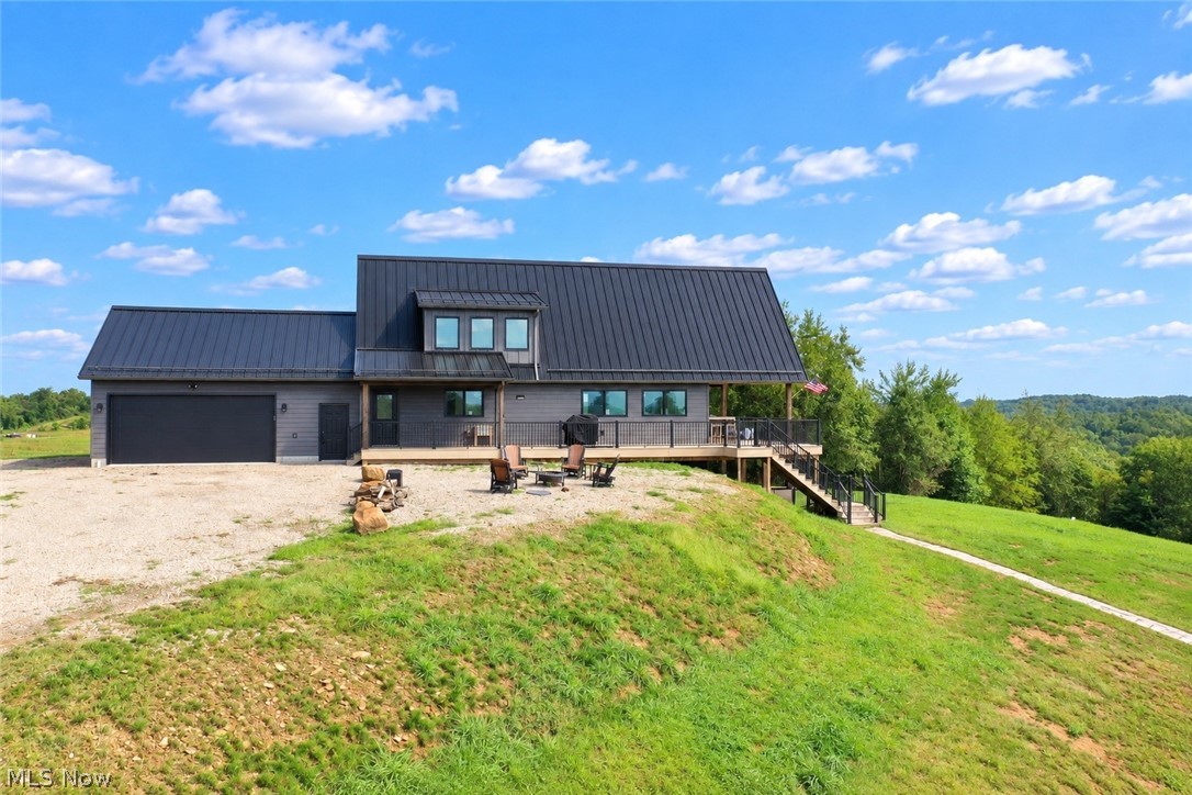 18853 Township Road 65 Coshocton OH 43844
