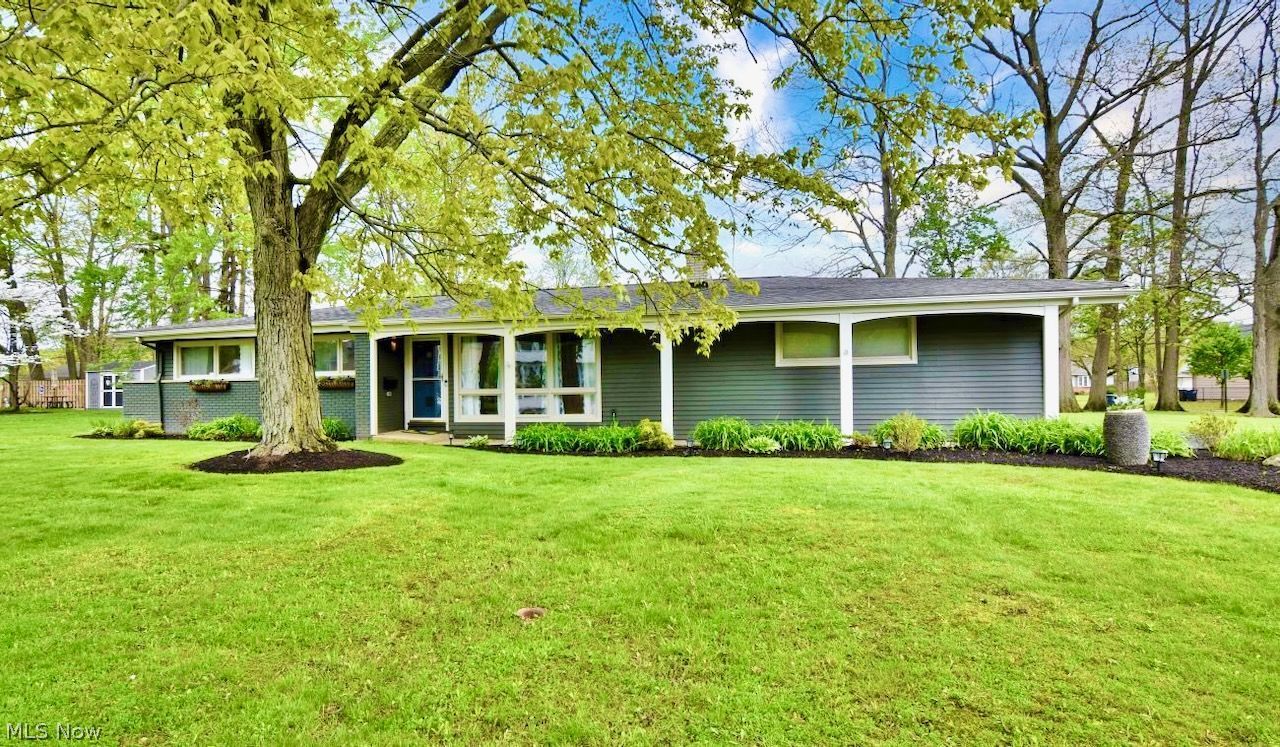 5331 Chickadee Lane Lyndhurst OH 44124