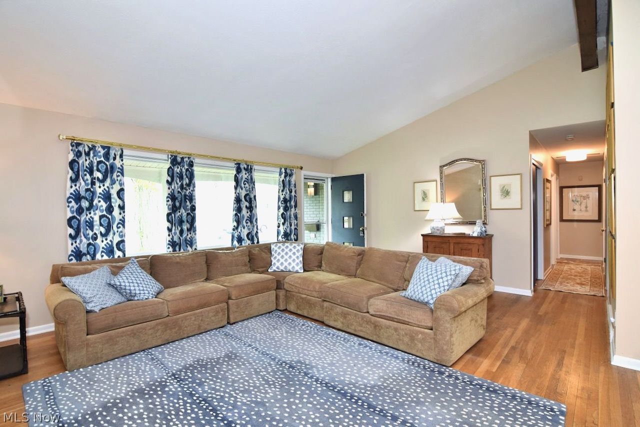 5331 Chickadee Lane Lyndhurst OH 44124