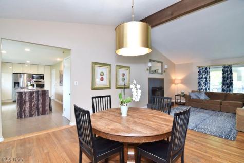 5331 Chickadee Lane Lyndhurst OH 44124