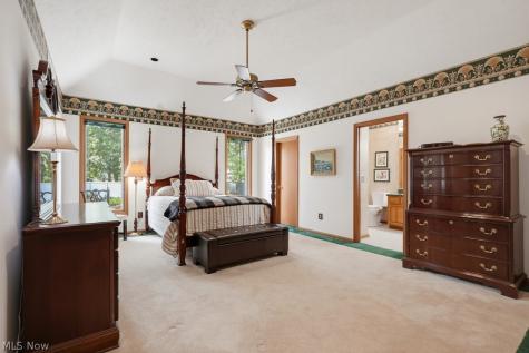 868 Carriage Park Oval Westlake OH 44145