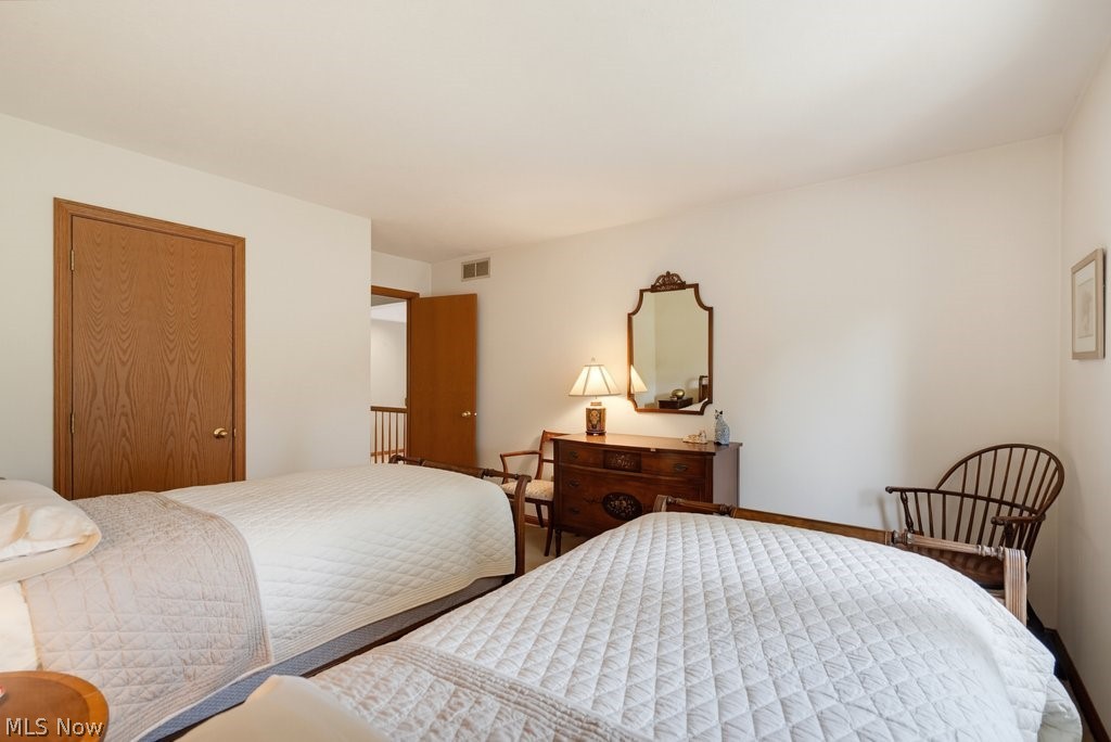 868 Carriage Park Oval Westlake OH 44145