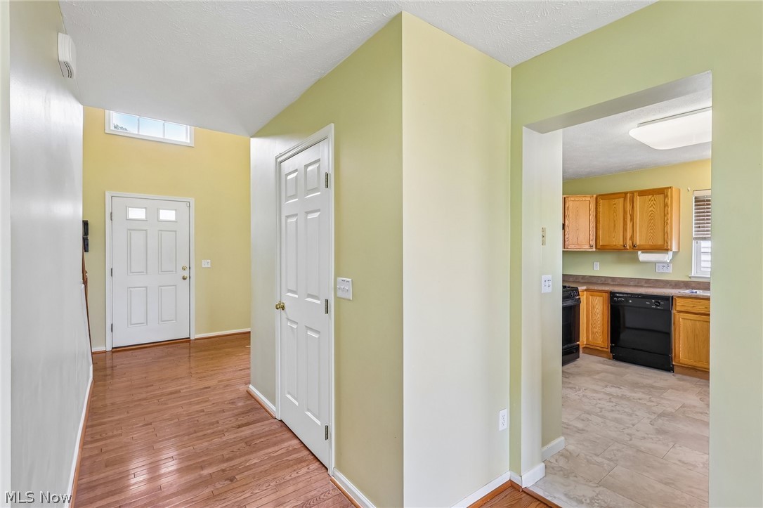 385 Deep Creek Circle Northfield Center OH 44067