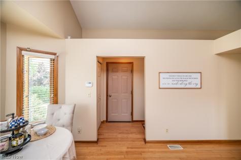 1015 Niles Vienna Road Niles OH 44446