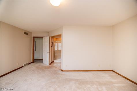 1015 Niles Vienna Road Niles OH 44446